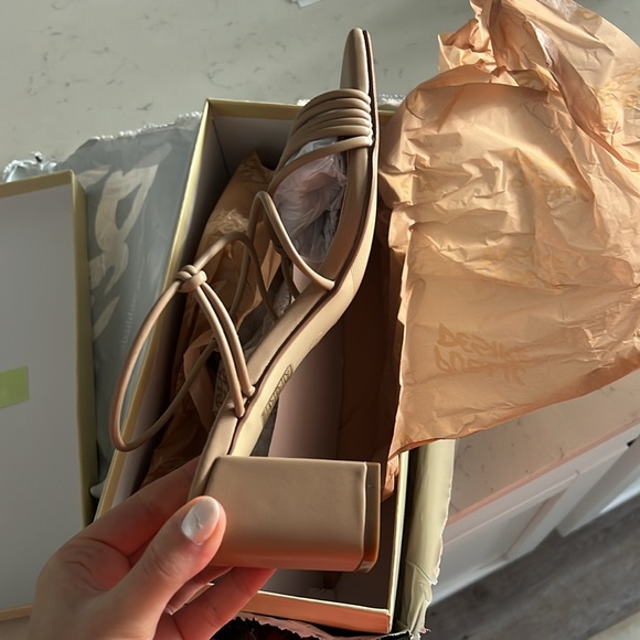 Public desire NWT Taryn nude heel strappy sandals NEVER USED BRAND NEW - Picture 3 of 5